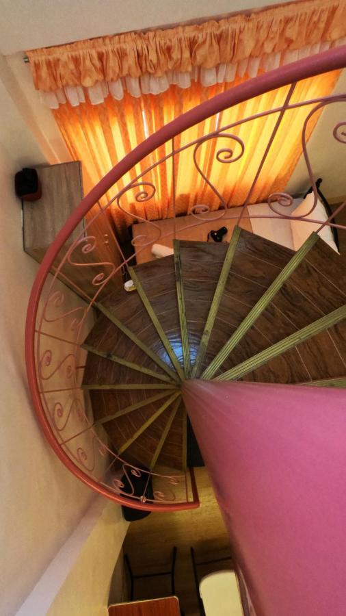 Havendwell Garden Resort Mambajao Bagian luar foto