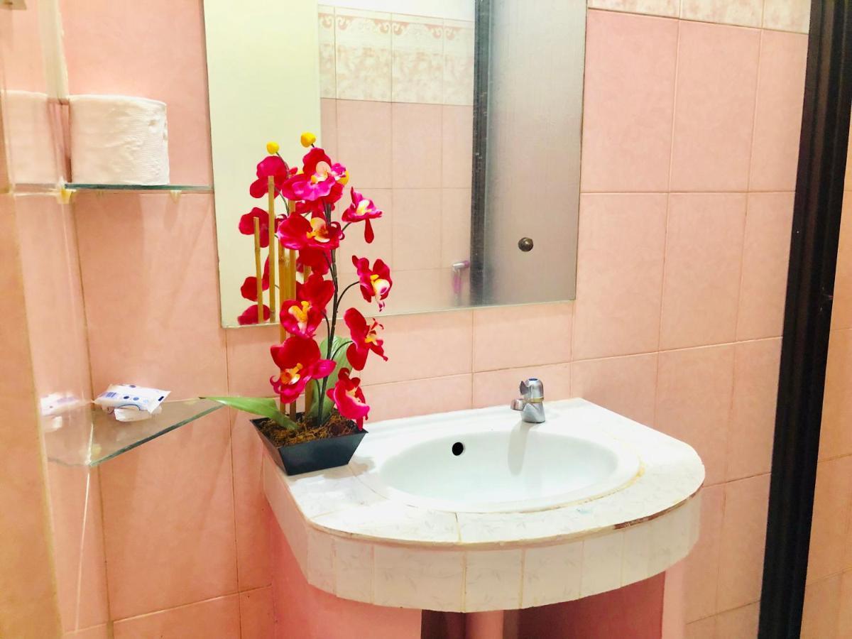 Havendwell Garden Resort Mambajao Bagian luar foto