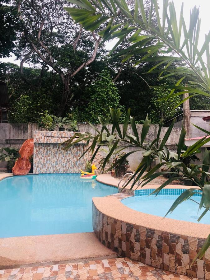 Havendwell Garden Resort Mambajao Bagian luar foto